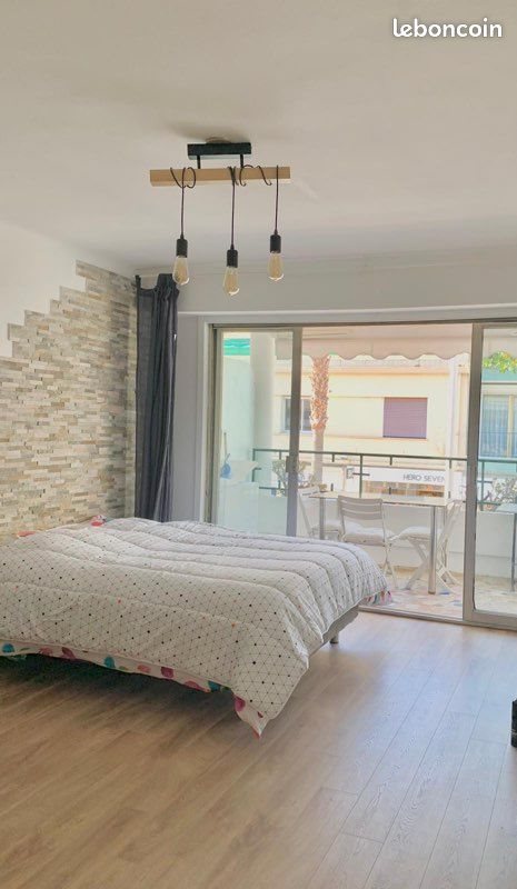 Appartement à louer, 26m², Antibes