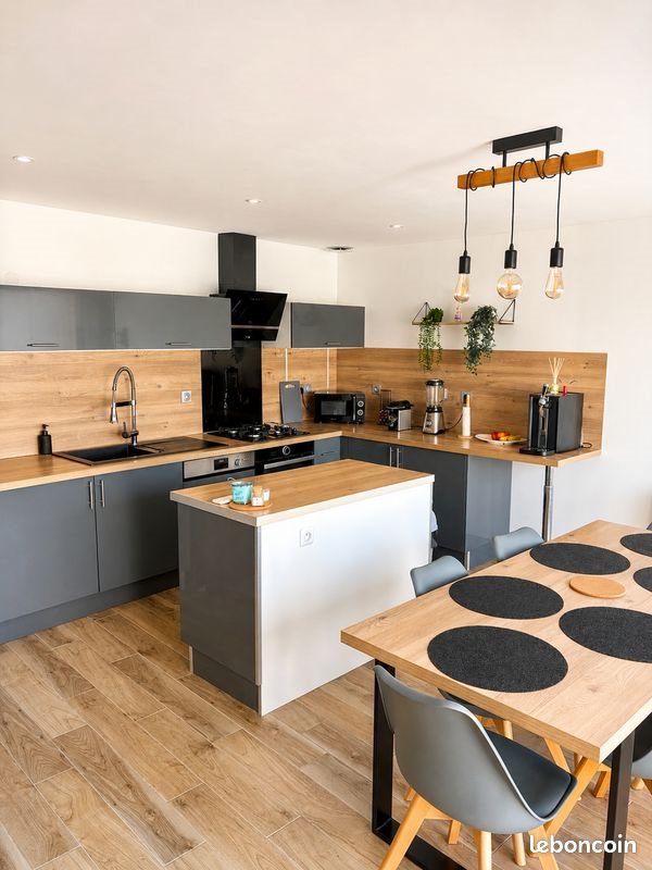 Maison à vendre, 95m², Charnas