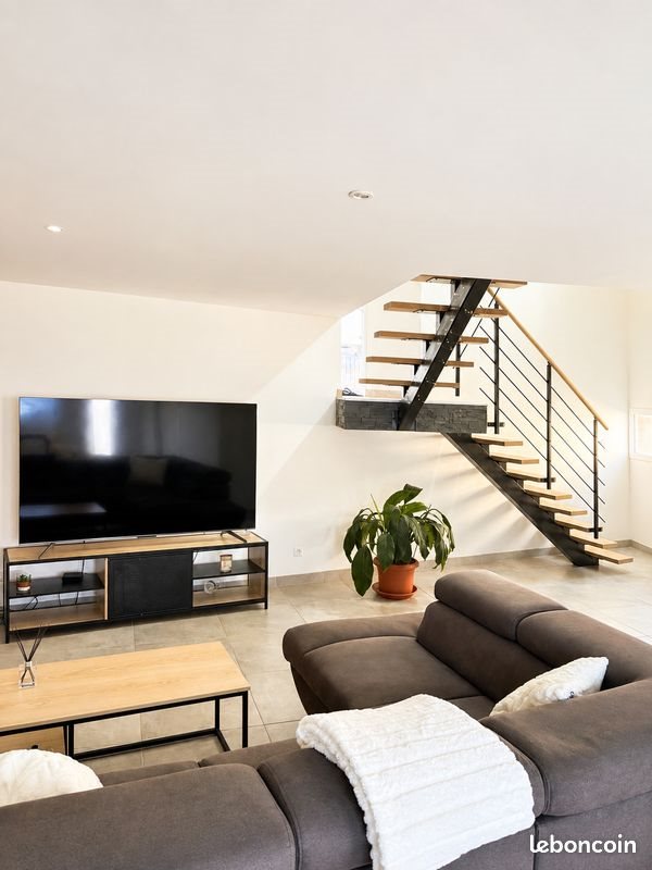 Maison à vendre, 95m², Charnas