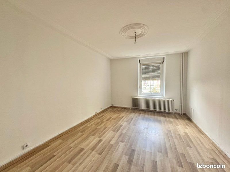 Appartement à louer, 85m², Longwy