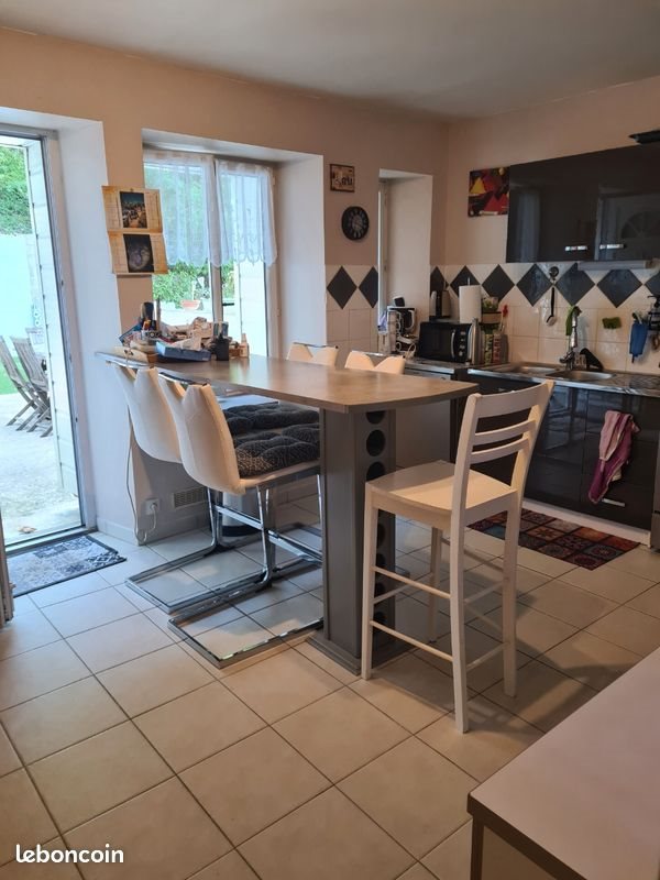 Maison à louer, 90m², Val-de-Meuse
