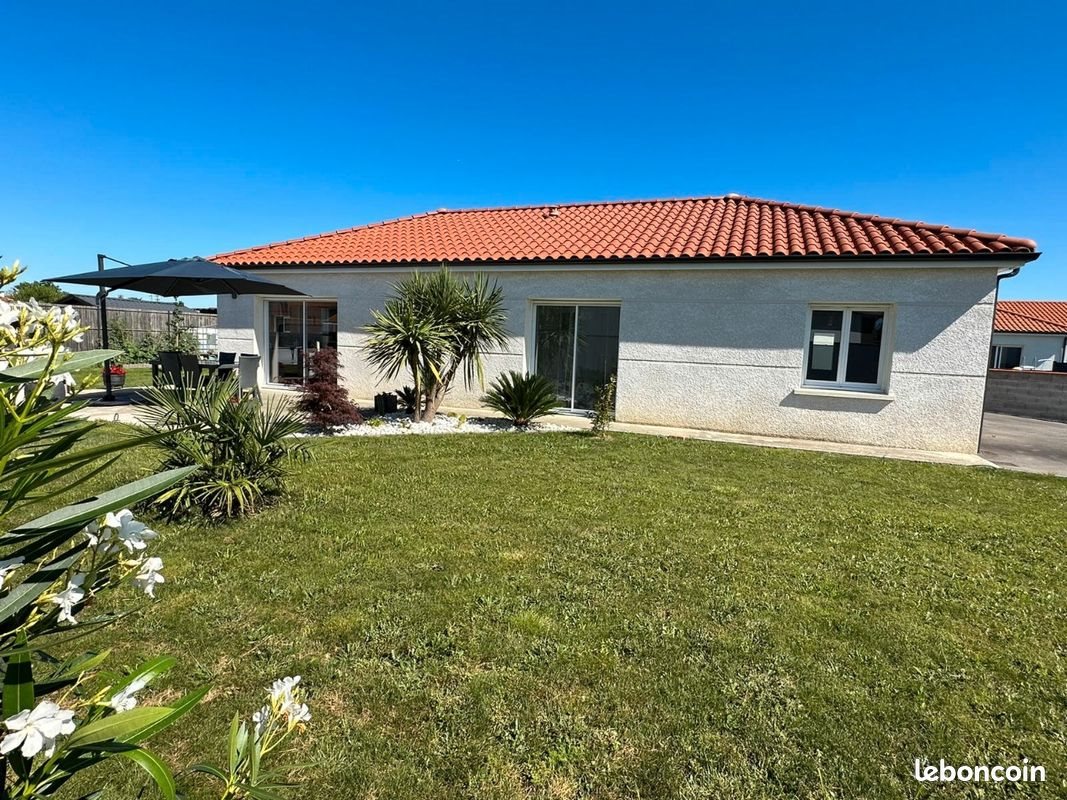 Maison à vendre, 113m², Bazet