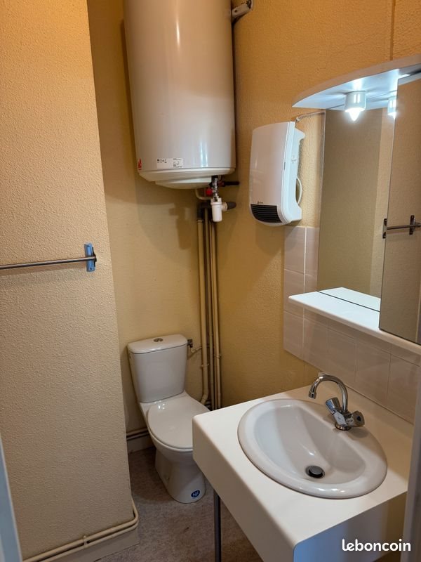 Appartement à louer, 17m², Clermont-Ferrand