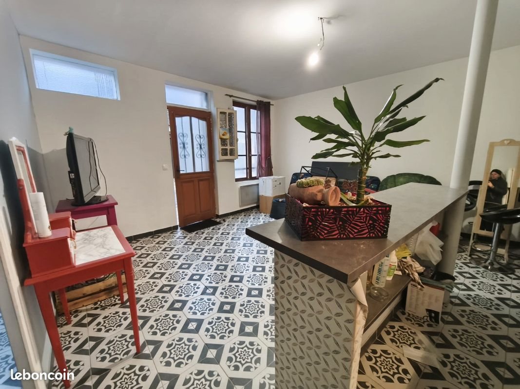 Appartement à louer, 40m², Boiscommun