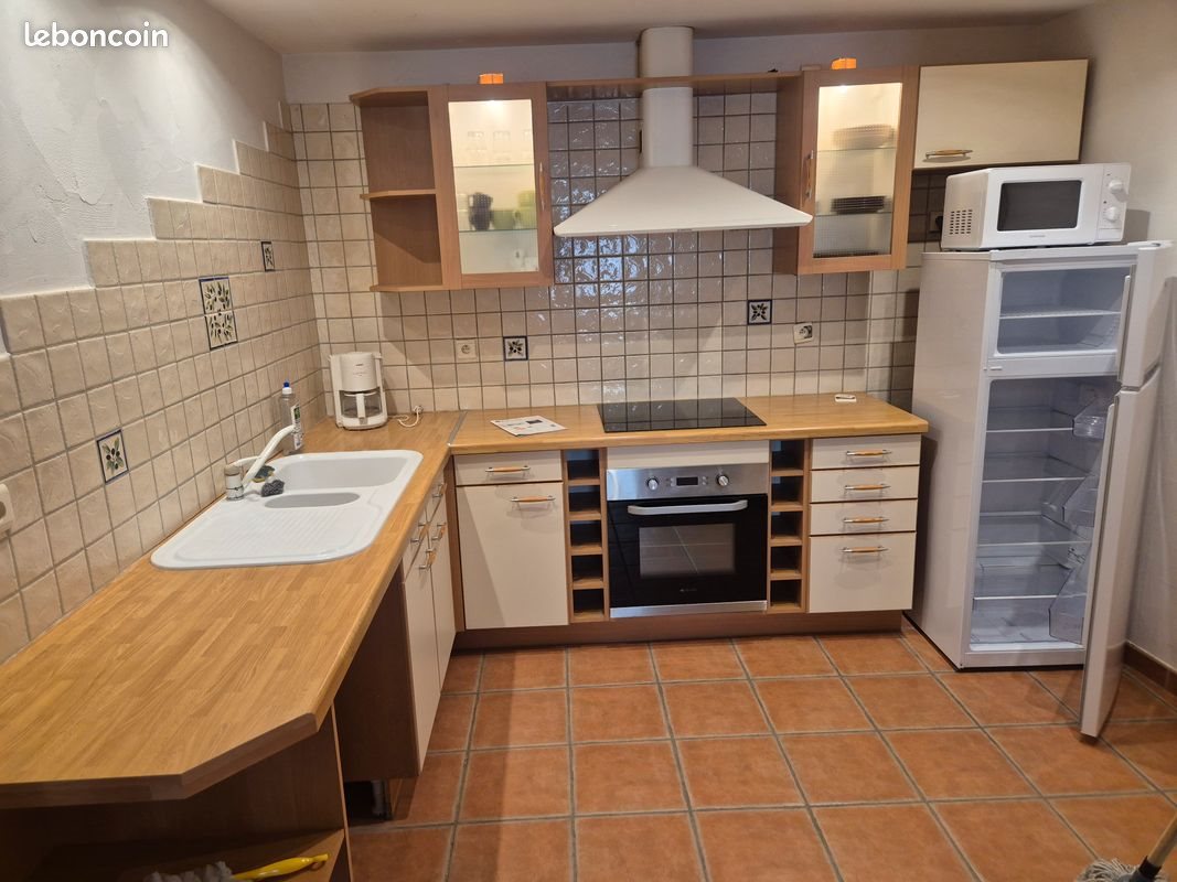 Appartement à louer, 77m², Laroque-des-Albères
