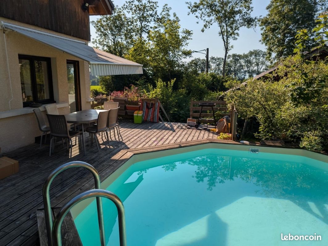 Maison à louer, 150m², Gex
