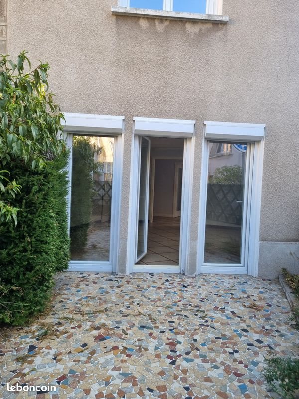 Appartement à louer, 118m², Sury-le-Comtal
