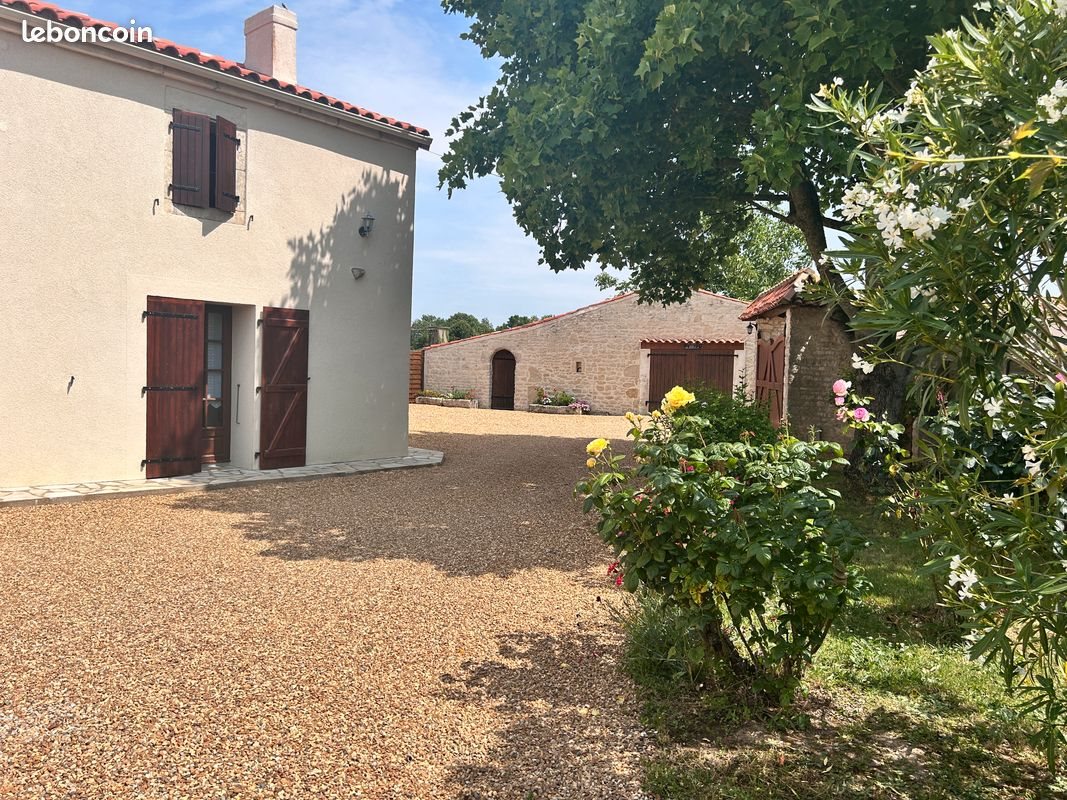Maison à vendre, 185m², Nalliers