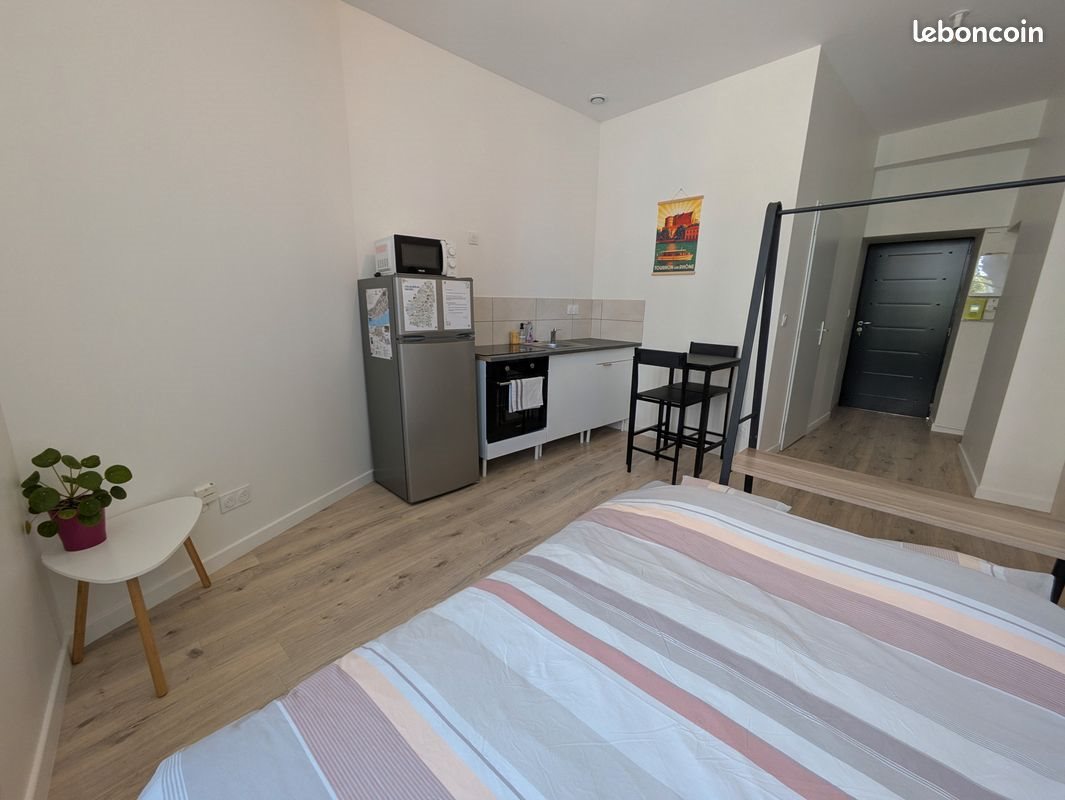 Appartement à louer, 20m², Tournon-sur-Rhône