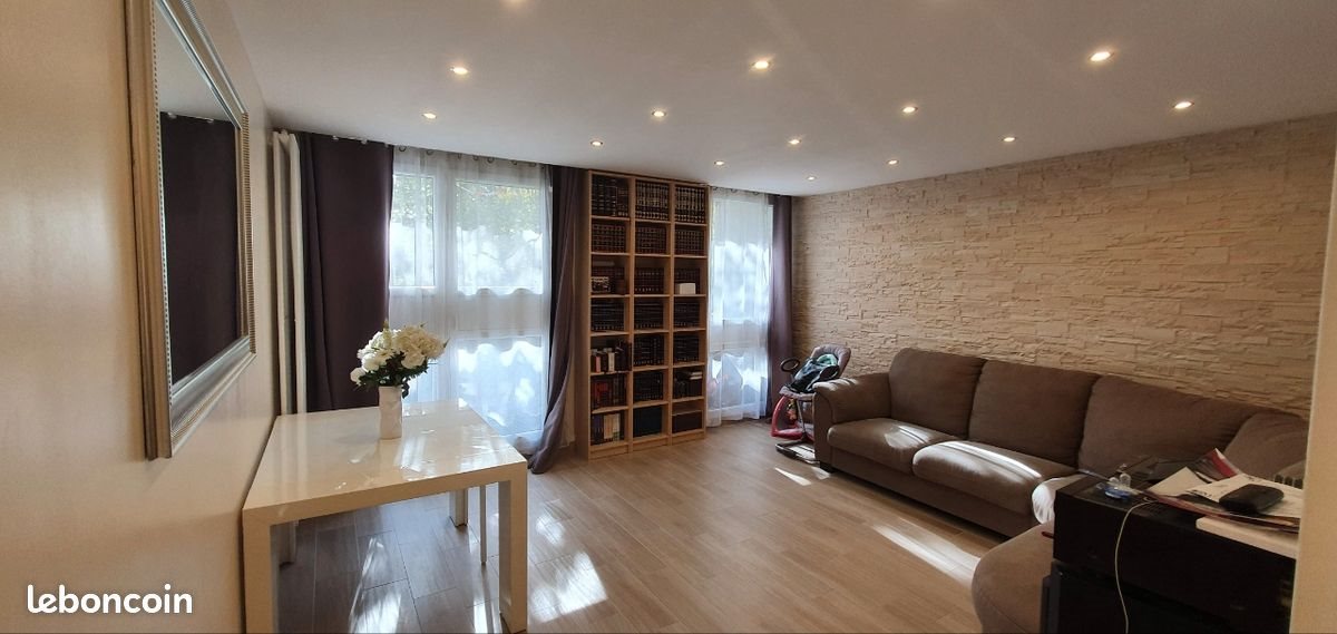 Appartement à louer, 94m², Créteil
