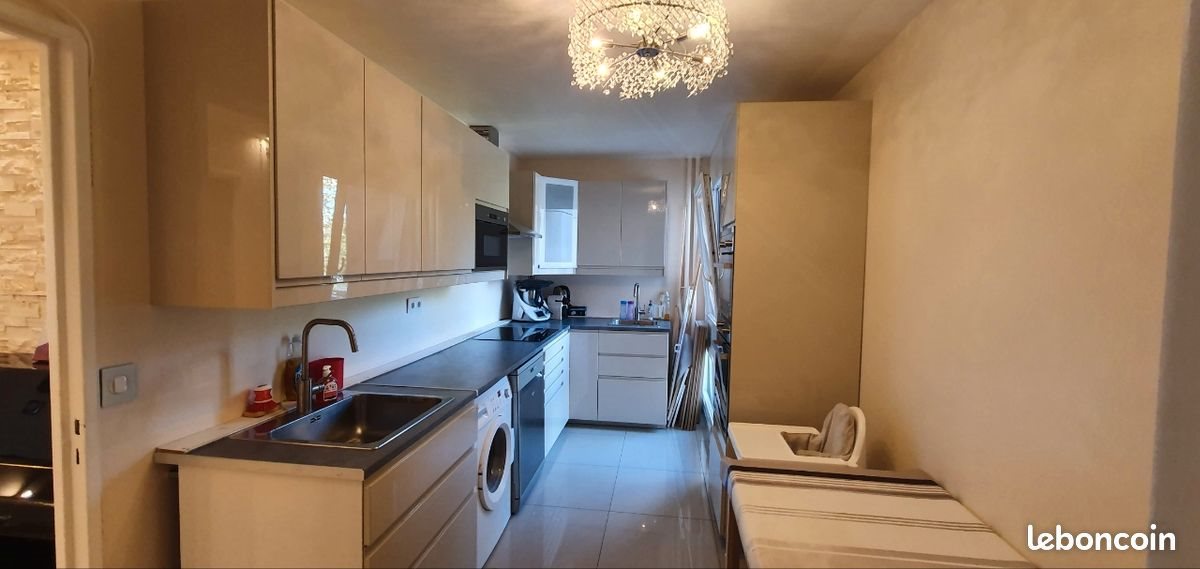 Appartement à louer, 94m², Créteil