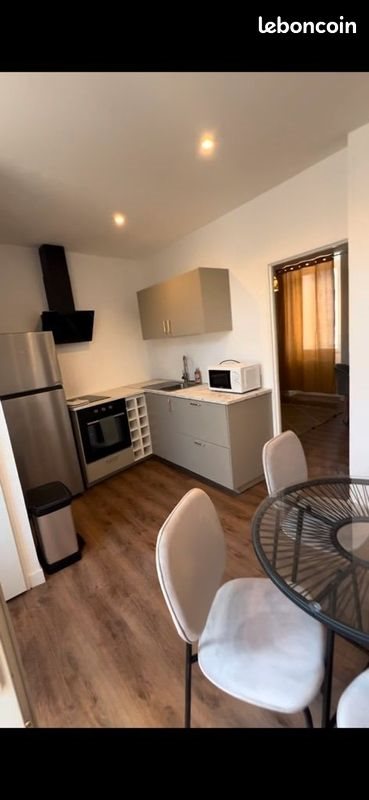 Appartement à louer, 45m², Nîmes