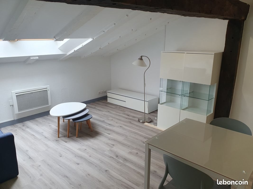 Appartement à louer, 27m², La Côte-Saint-André