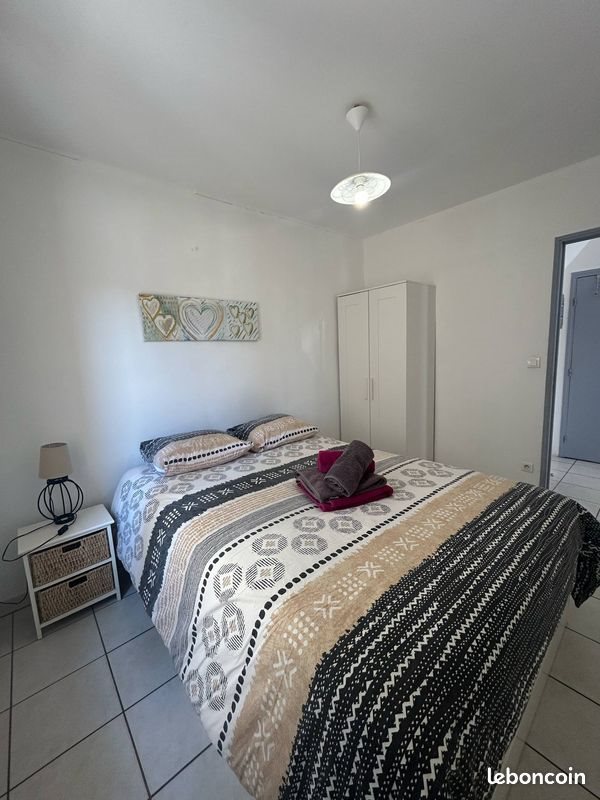 Appartement à louer, 35m², Mèze