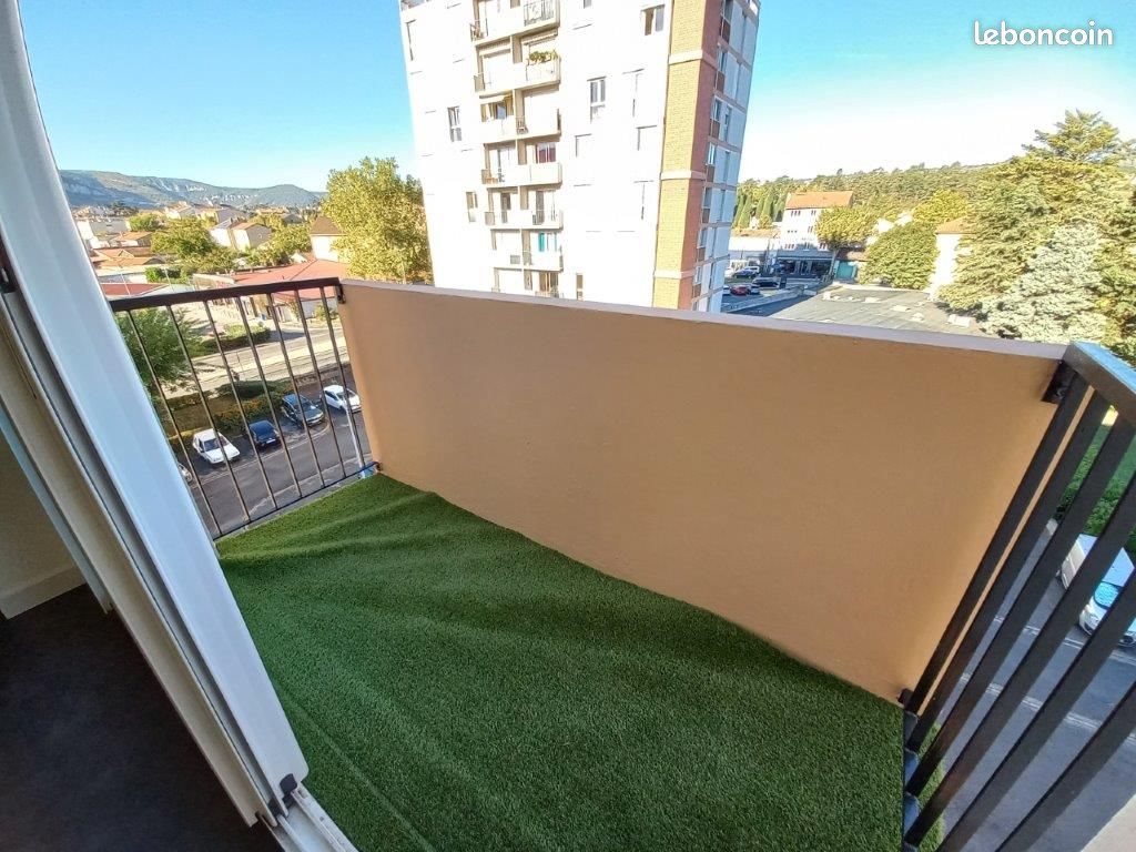Appartement à louer, 55m², Millau