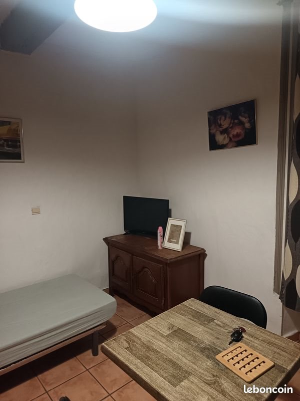 Appartement à louer, 18m², Bollène