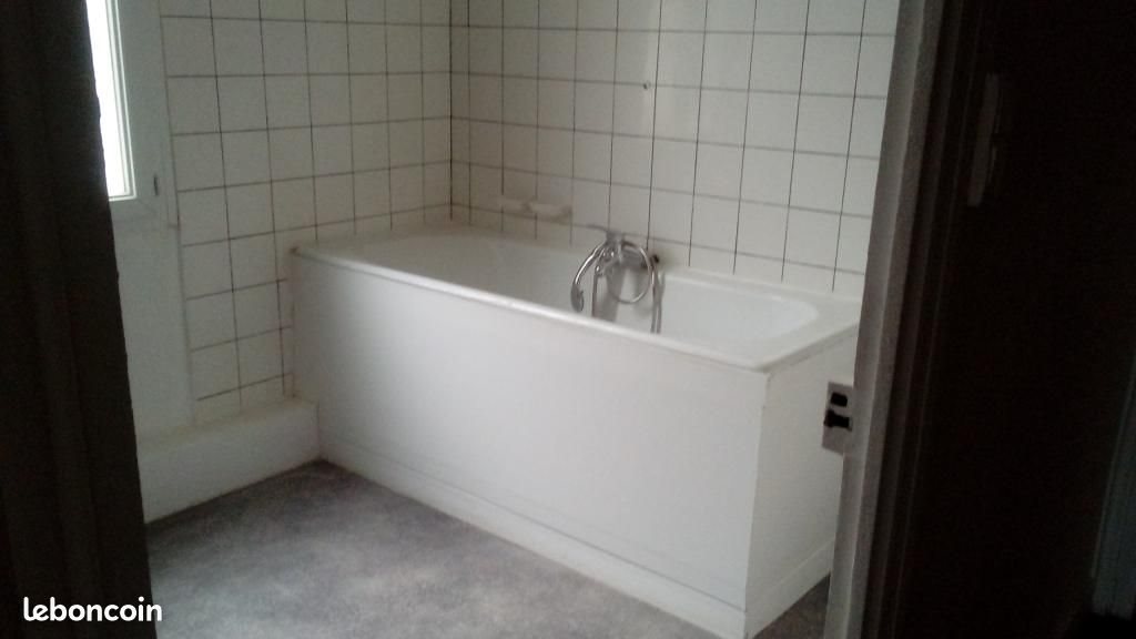 Maison à louer, 90m², Parthenay