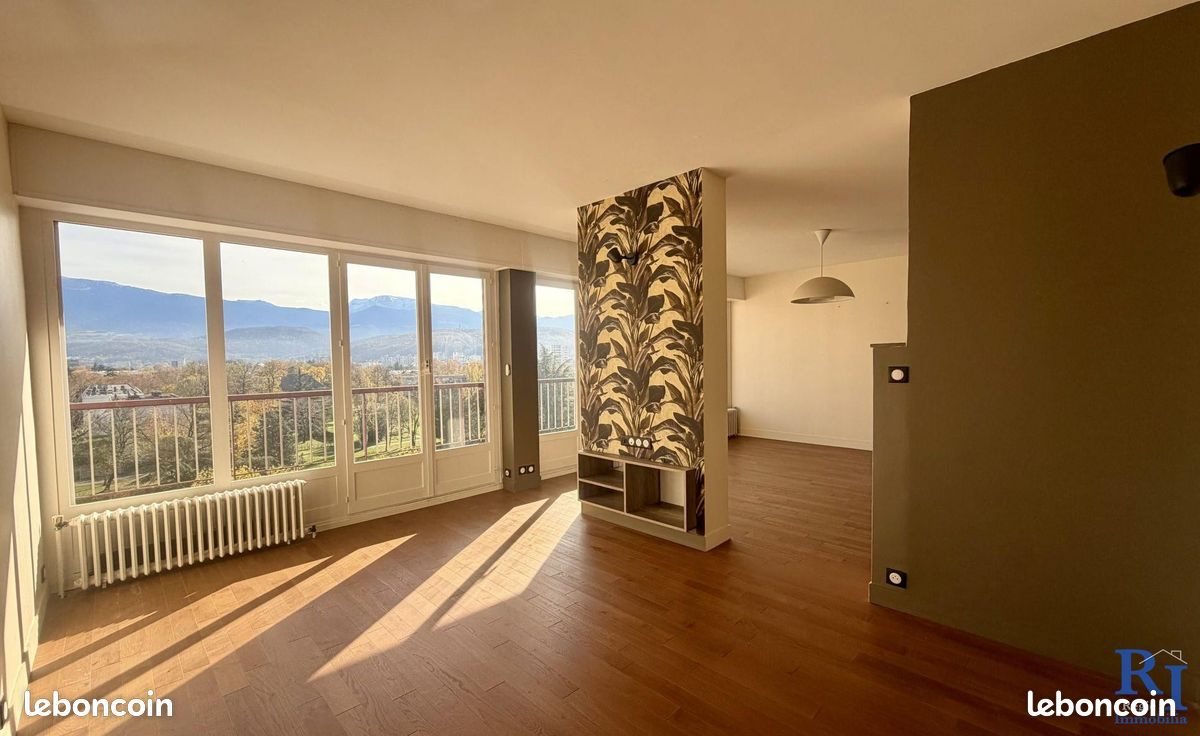 Appartement à louer, 117m², Echirolles