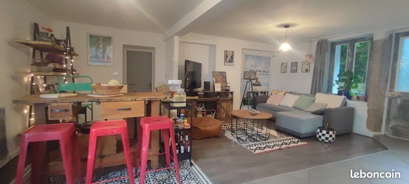 Appartement à louer, 70m², Arbent