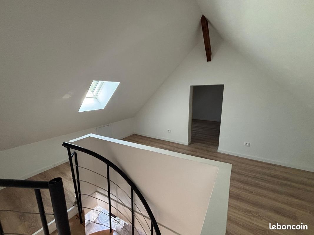 Appartement à louer, 45m², Rochy-Condé