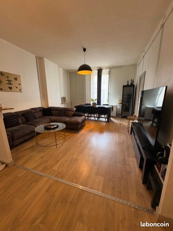 Appartement à louer, 90m², Marcigny