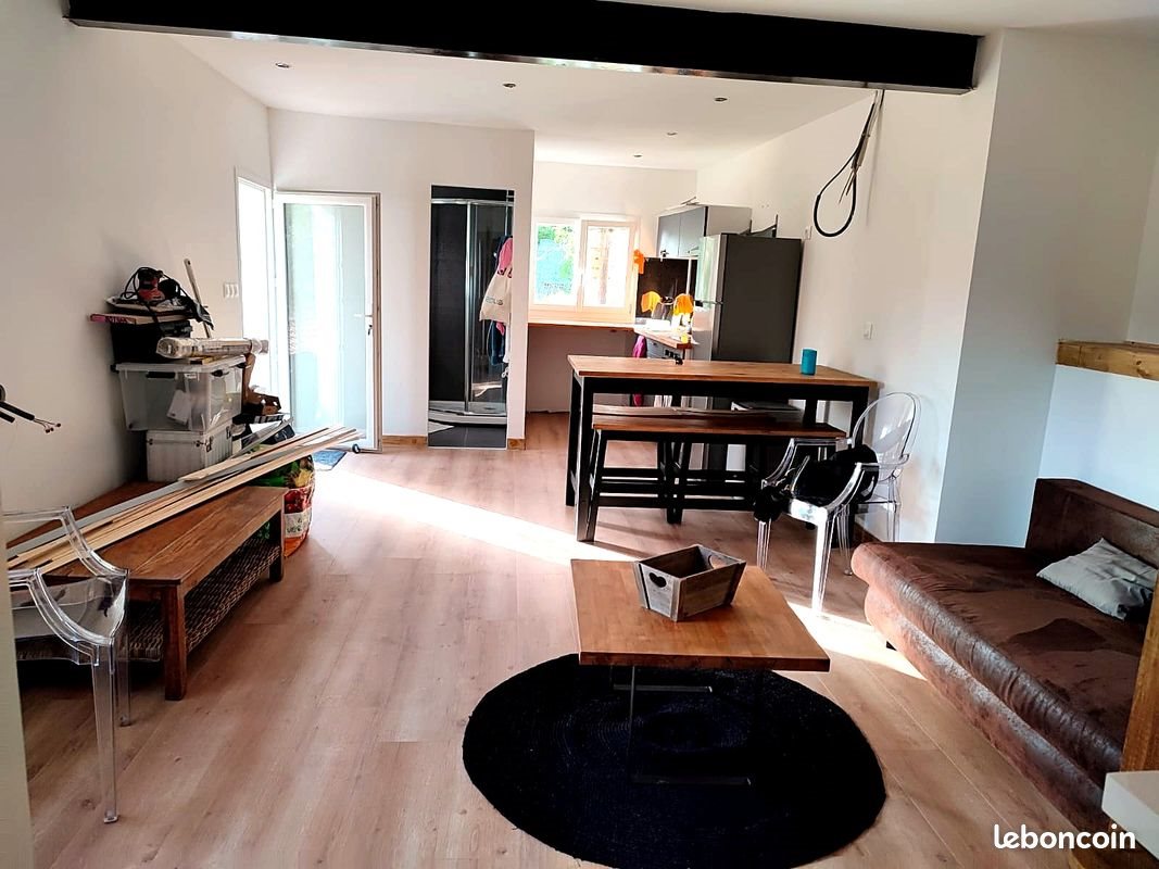 Appartement à louer, 35m², Belgentier