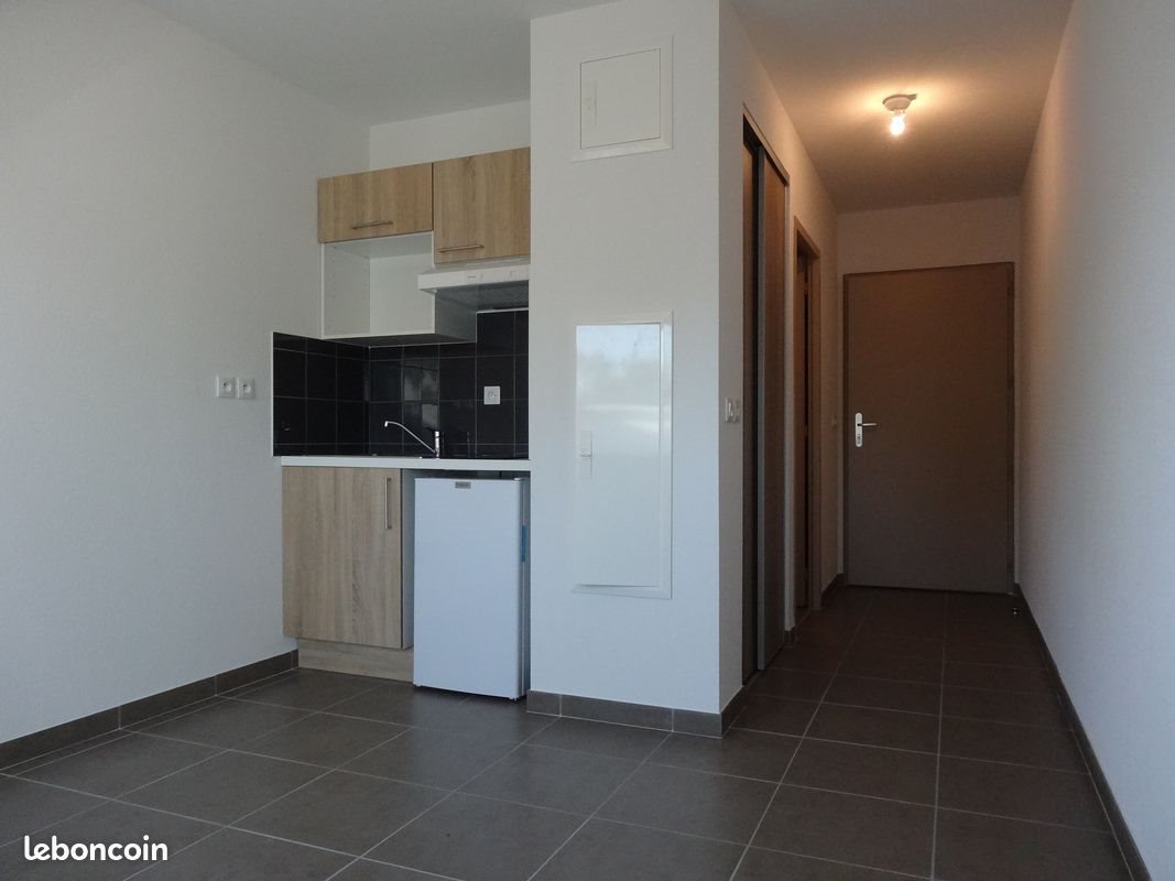 Appartement à louer, 17m², Pau