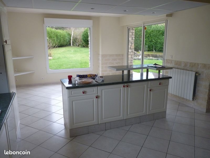 Maison à louer, 225m², Cairon