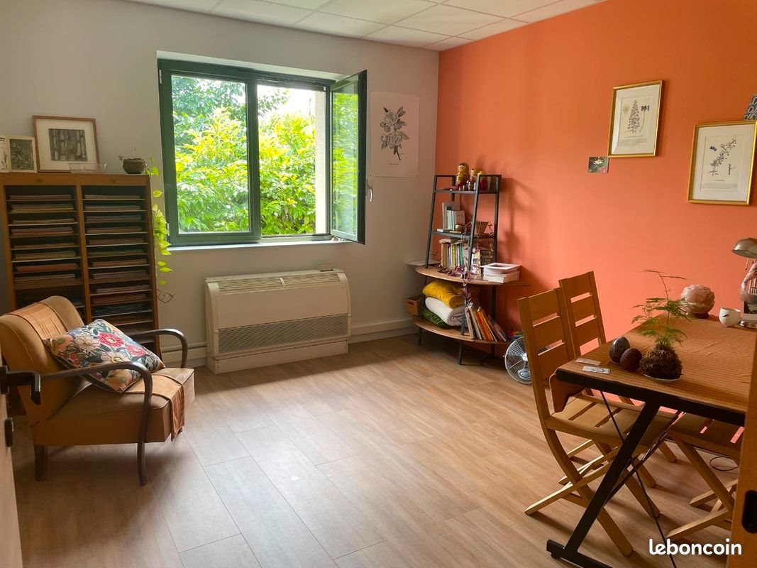 Appartement à louer, 120m², Belleville