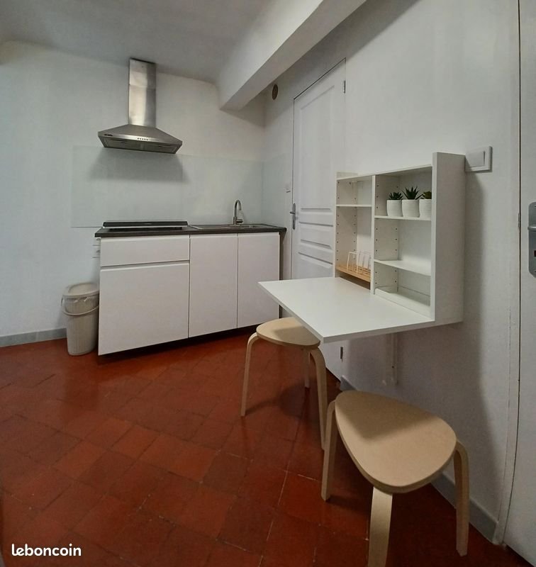 Appartement à louer, 35m², Marignane