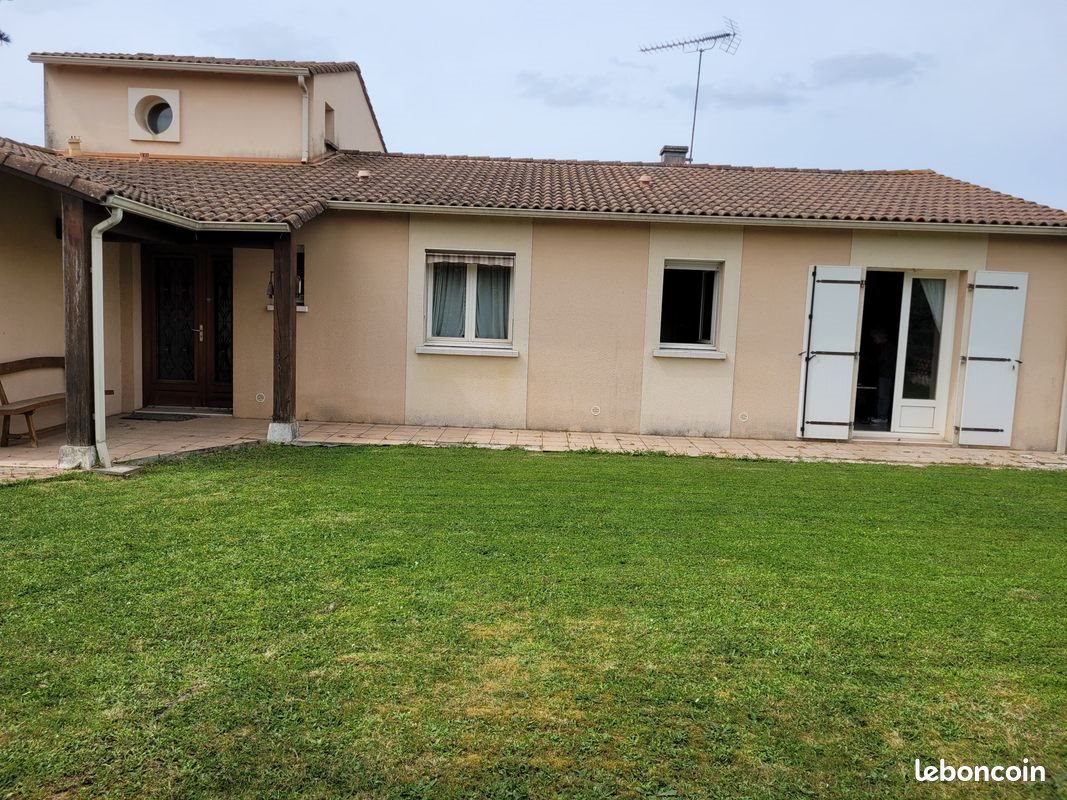 Maison à vendre, 117m², Saintes