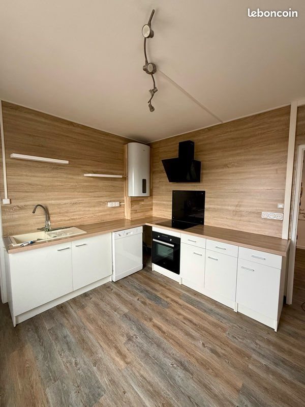 Appartement à louer, 70m², Moulins