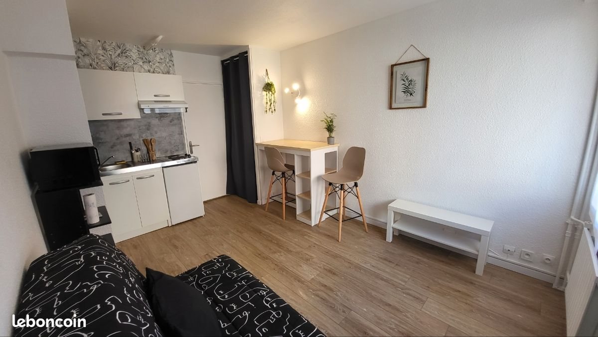 Appartement à louer, 17m², Cergy