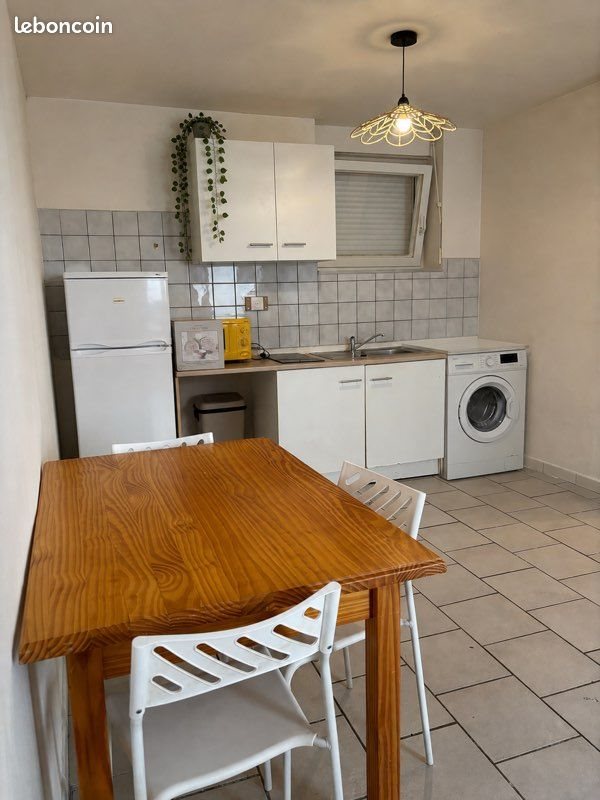 Appartement à louer, 26m², Valence