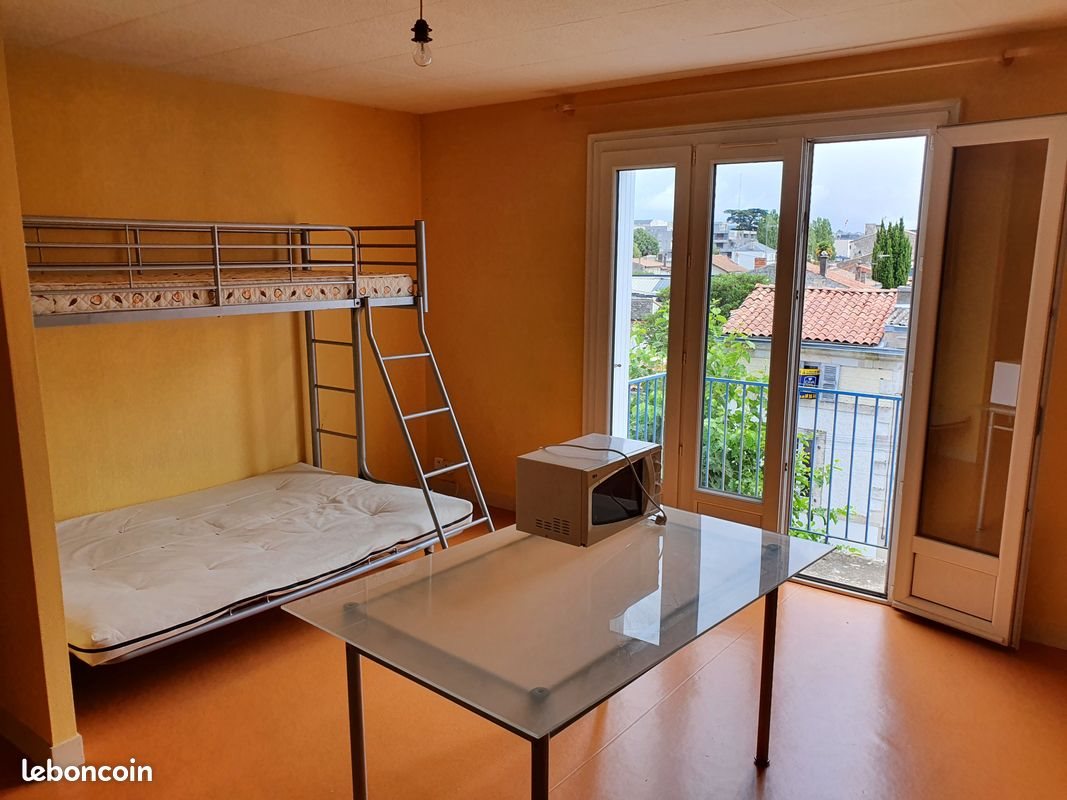 Appartement à louer, 32m², Niort