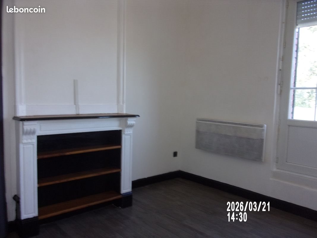 Appartement à louer, 28m², Albert