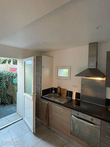 Appartement à louer, 65m², Montredon-des-Corbières