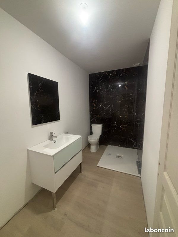Maison à louer, 80m², Mortagne-sur-Gironde