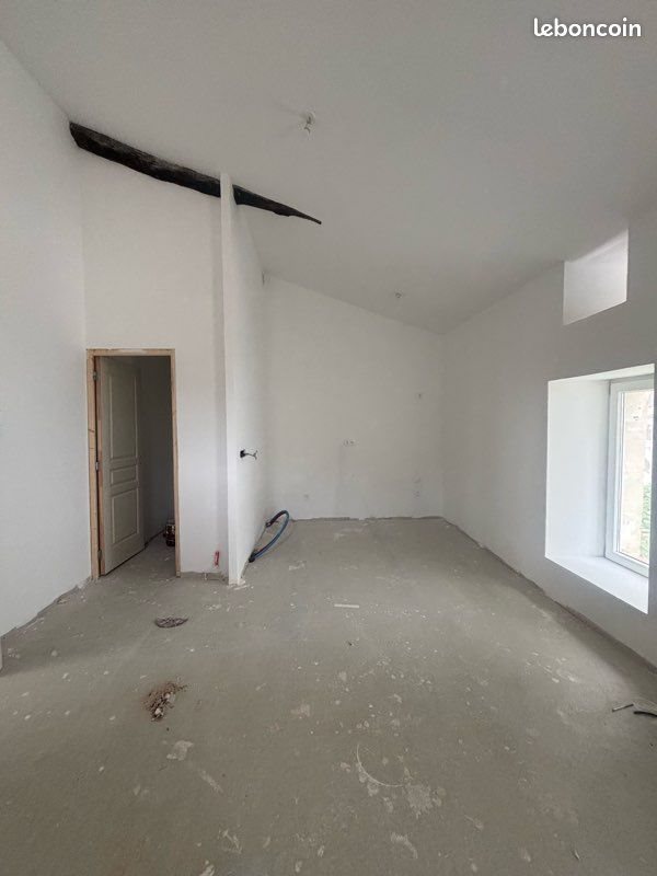 Maison à louer, 80m², Mortagne-sur-Gironde