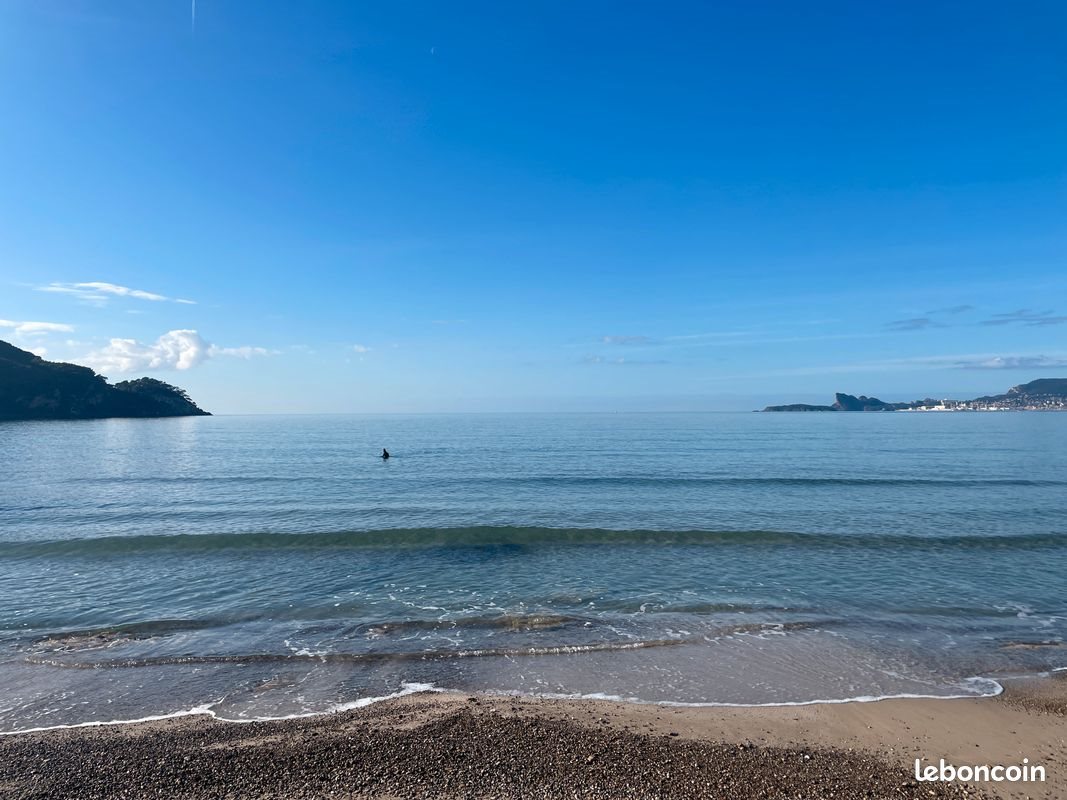 Appartement à louer, 146m², Saint-Cyr-sur-Mer