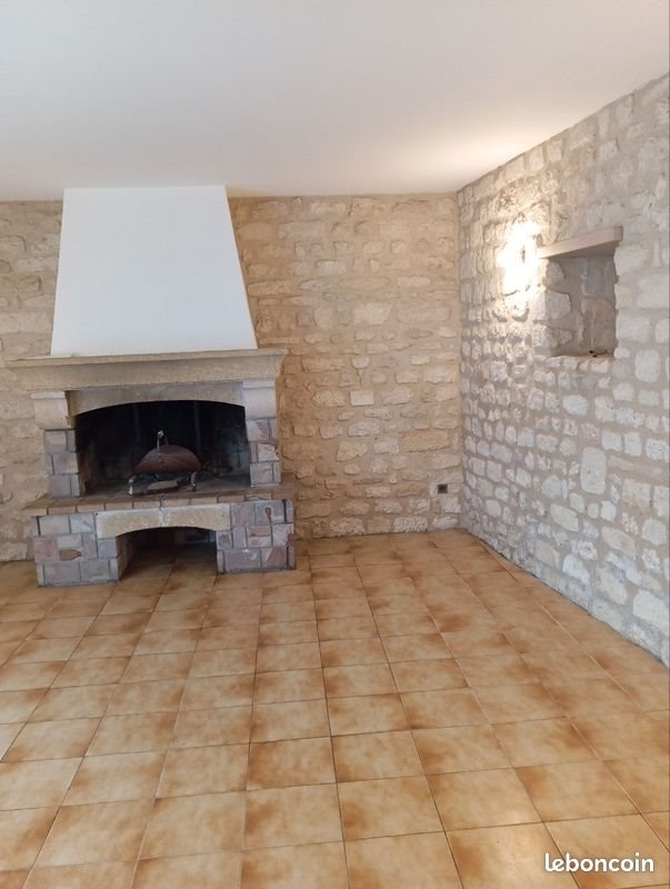 Appartement à louer, 85m², Saint-Savinien