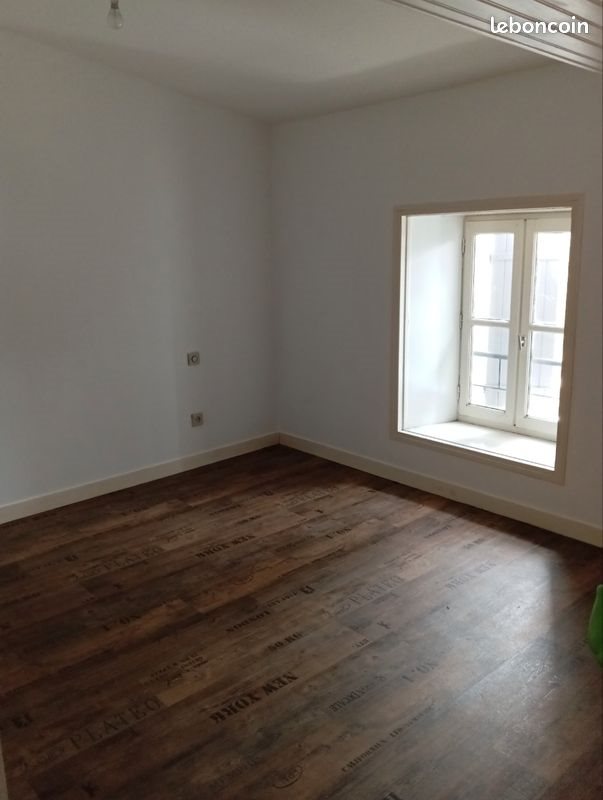 Appartement à louer, 85m², Saint-Savinien