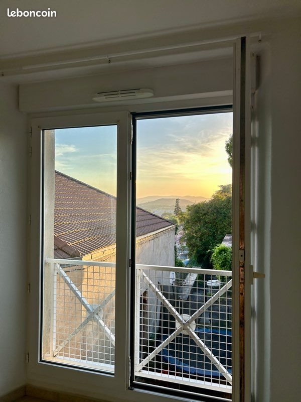 Appartement à louer, 70m², Allex