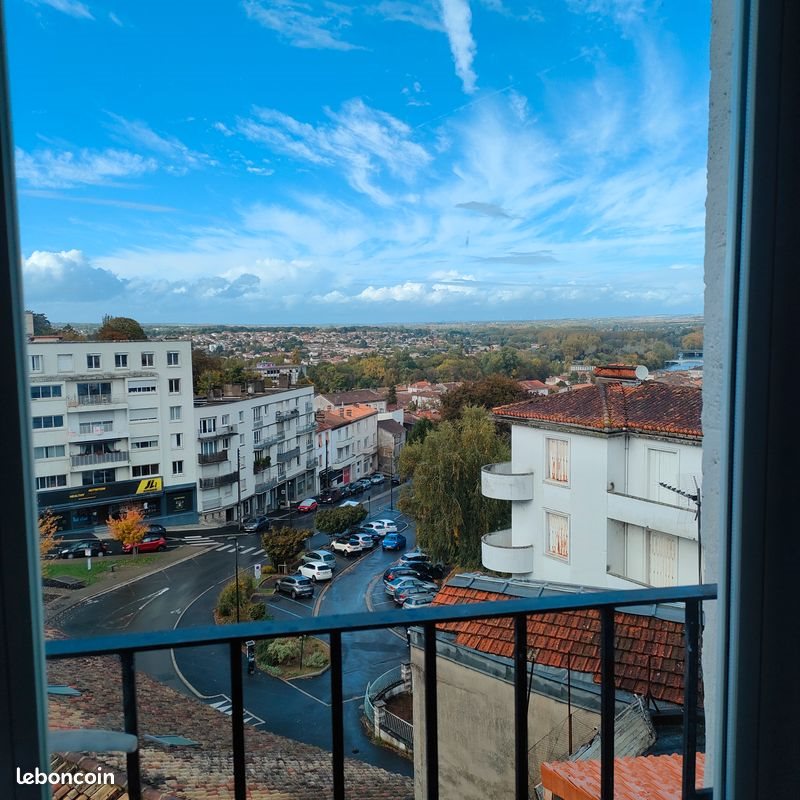 Appartement à louer, 70m², Angoulême