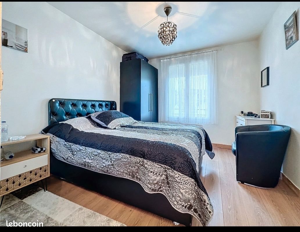 Appartement à vendre, 102m², Sainte-Geneviève-des-Bois