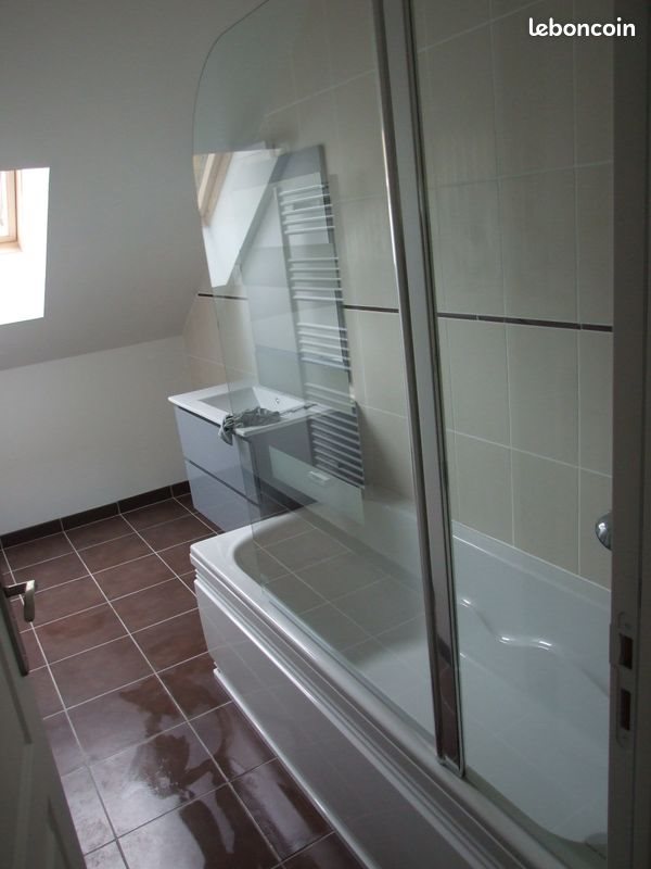 Maison à louer, 70m², Pierres