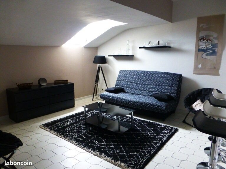 Appartement à louer, 47m², Corte