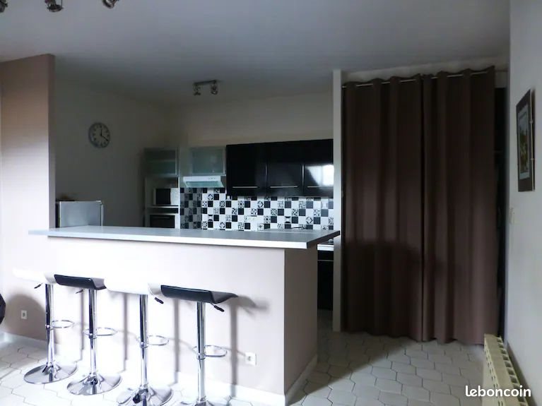Appartement à louer, 47m², Corte