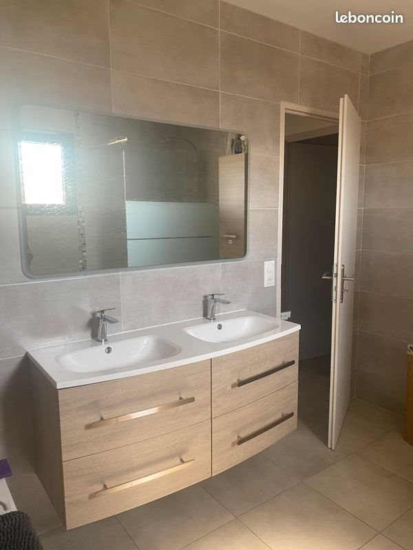 Maison à vendre, 87m², Plaissan