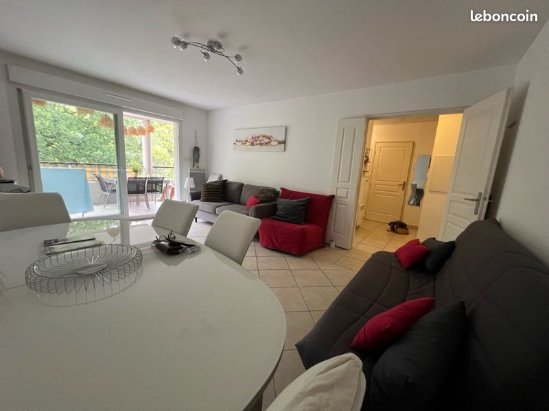 Appartement à louer, 47m², Fréjus